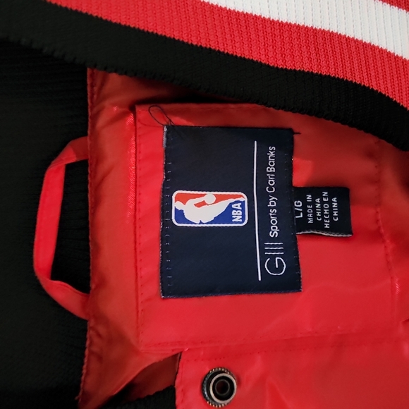 Chicago Bulls Jacket - Picture 2 of 3